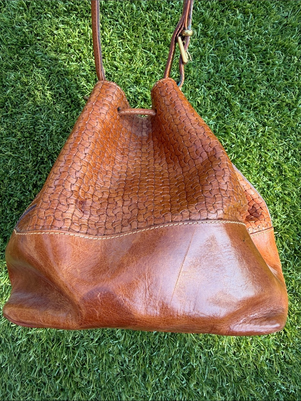 Furla Woven Brown Leather Drawstring Shoulder Bag - Picture 4 of 8